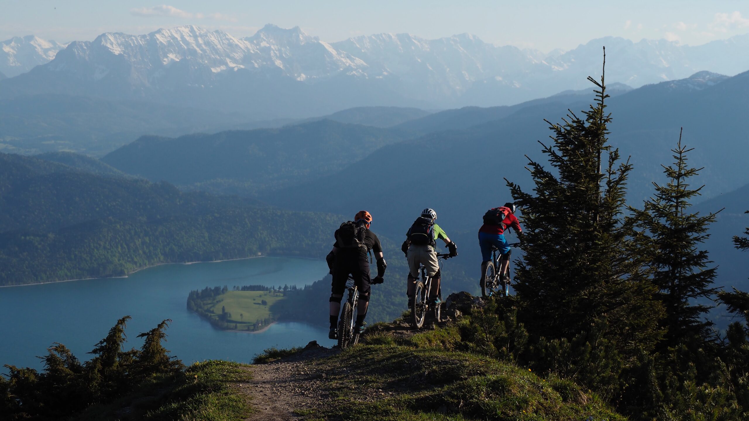 Ich mache im Sommer gerne im Freien Sport. Ist das ein Problem mit meiner Pollenallergie?